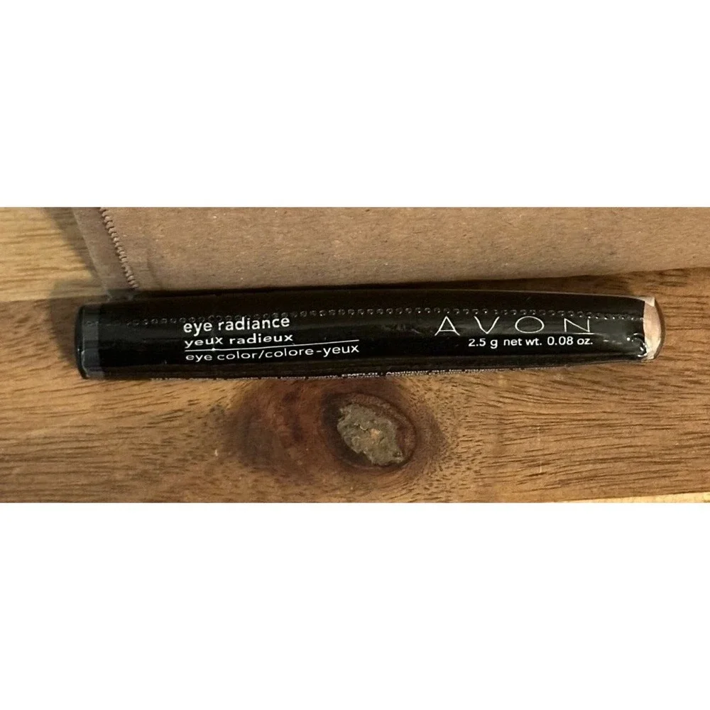 Avon Eye Radiance Lavender Luster‎ Eye Color DISCONTINUED HTF Sealed